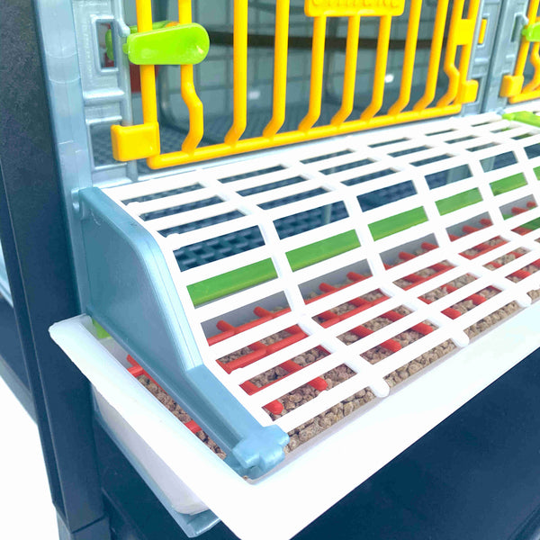 Smart Feeders Reduce Feed Loss Inside And Outside The Grow Out Pen - Hatching Time